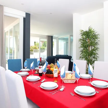 Villa New W Private Heatable Pool Armacao de Pera